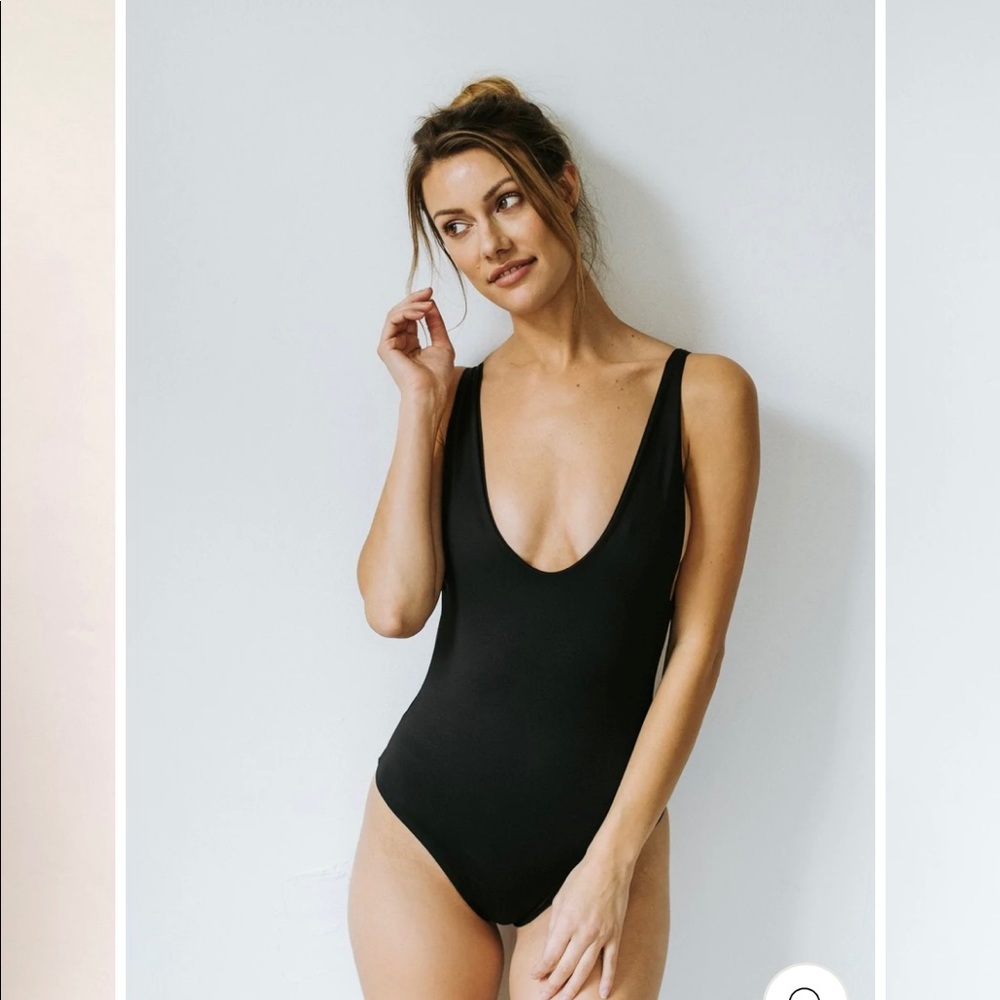 Londre The Minimalist One Piece
